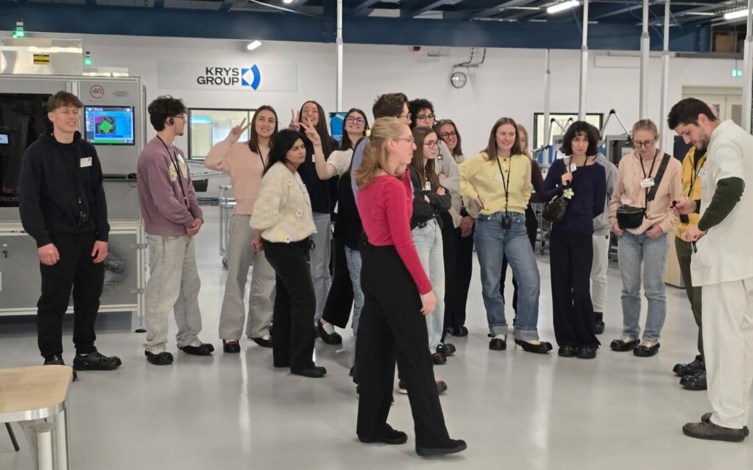 Visite en entreprise des apprentis du BTS opticien-lunetier de Morez